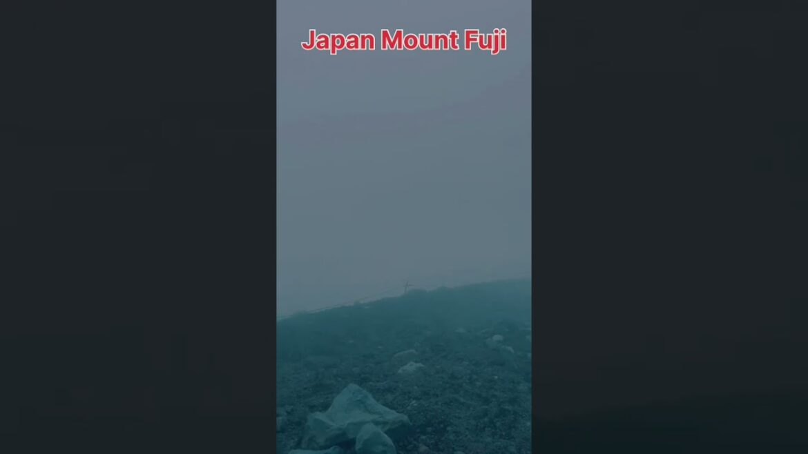 Japan Mount Fuji Climbing #shorts#viral#videos#Japan Japan Mount Fuji Climbing #shorts#viral#videos#Japan