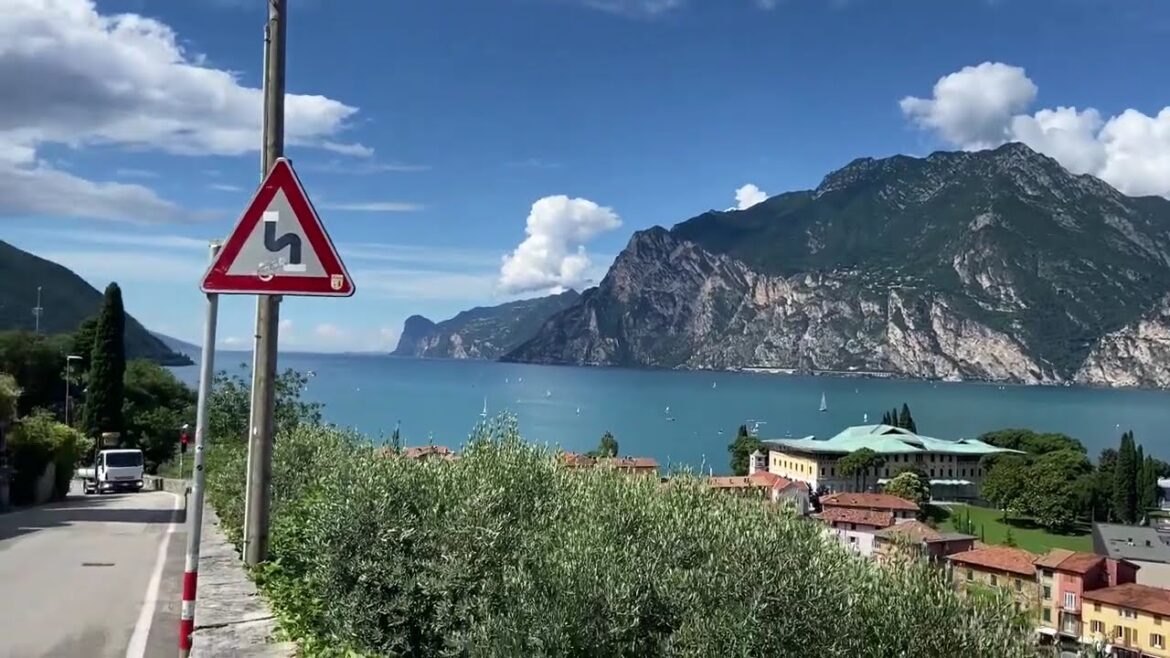 The Panoramic walking Adventure down the Mountains