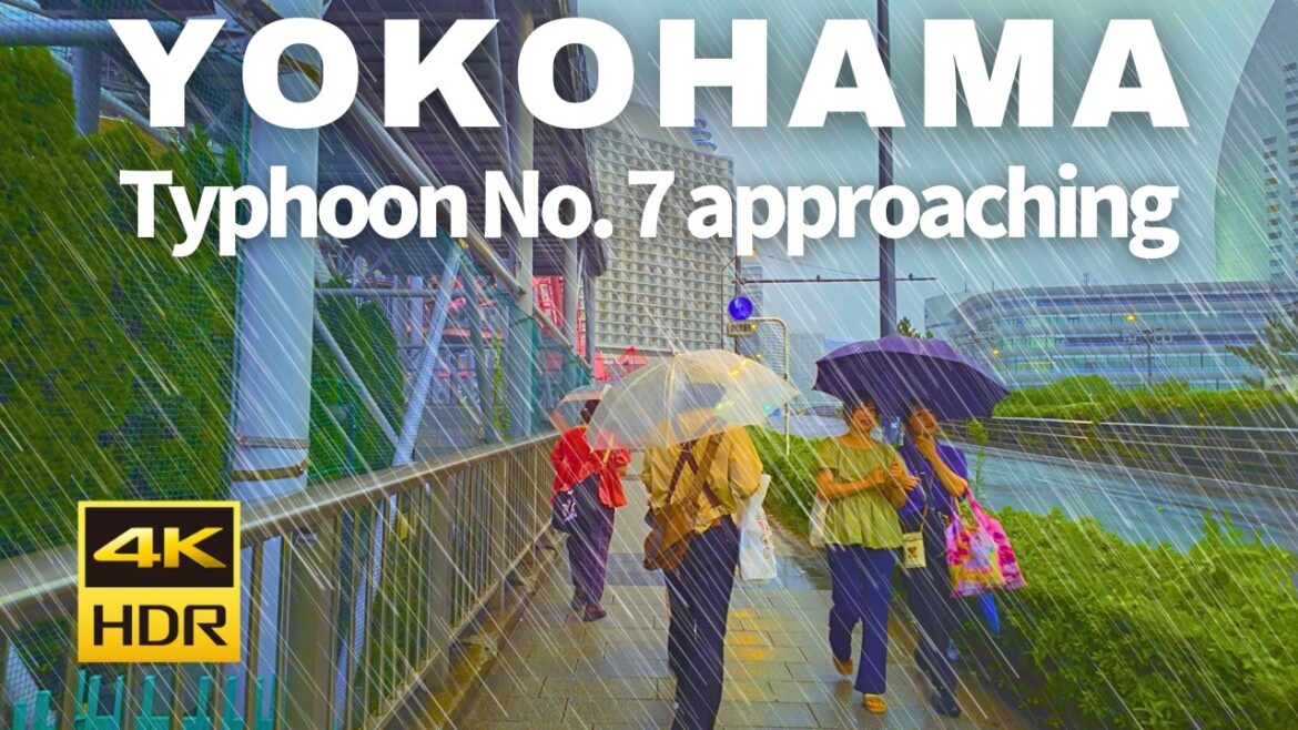 【4K HDR🇯🇵】Walking in Minato Mirai during the approaching giant typhoon 【4K HDR🇯🇵】Walking in Minato Mirai during the approaching giant typhoon