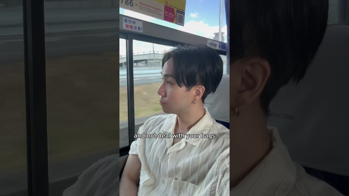 Airport to Tokyo by bus! 🇯🇵 #tokyo #japantravel #shorts