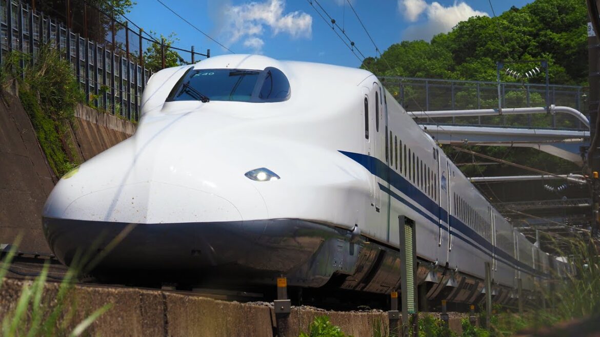 Tokyo to Osaka on the Shinkansen: The Ultimate Bullet Train Experience in Japan! 🚅🇯🇵 #japan #travel