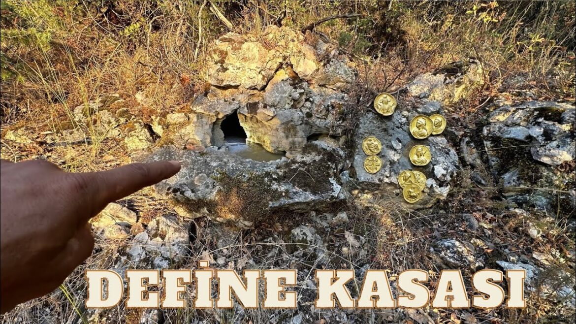 Define Kaya Kasası, Kapak Kendi Açılmış… Define Kaya Kasası, Kapak Kendi Açılmış...