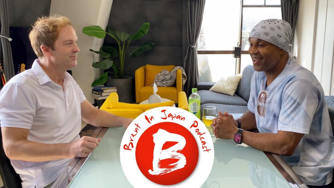BrentInJapan Podcast 0005 Life as a Performer in Japan and Fighting School Bullying with Winz