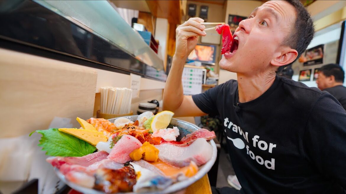 Best Japanese Food Osaka!! $17 SASHIMI BOWL + 300 Year Old Eel Restaurant!! Best Japanese Food Osaka!! $17 SASHIMI BOWL + 300 Year Old Eel Restaurant!!