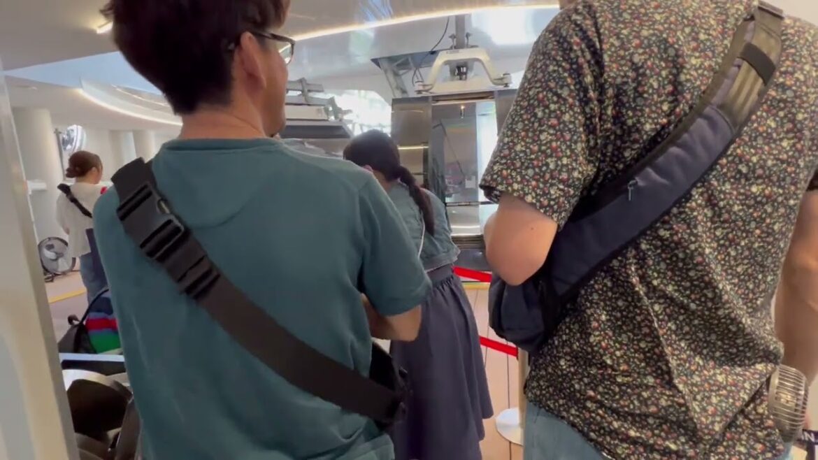 Unga Park Cable Car Yokohama Japan August 2023