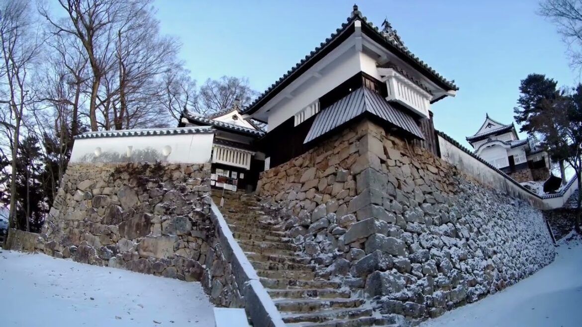 【4K】Bicchu Matsuyama Castle (Okayama) / 備中松山城 (岡山) 【4K】Bicchu Matsuyama Castle (Okayama) / 備中松山城 (岡山)