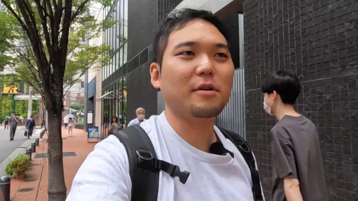 Why You Should Not Visit Japan Now