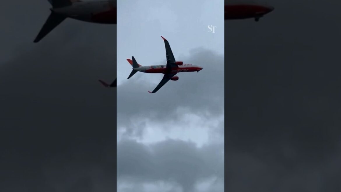 Japan: Plane aborts landing during Typhoon Shanshan at Fukuoka Airport