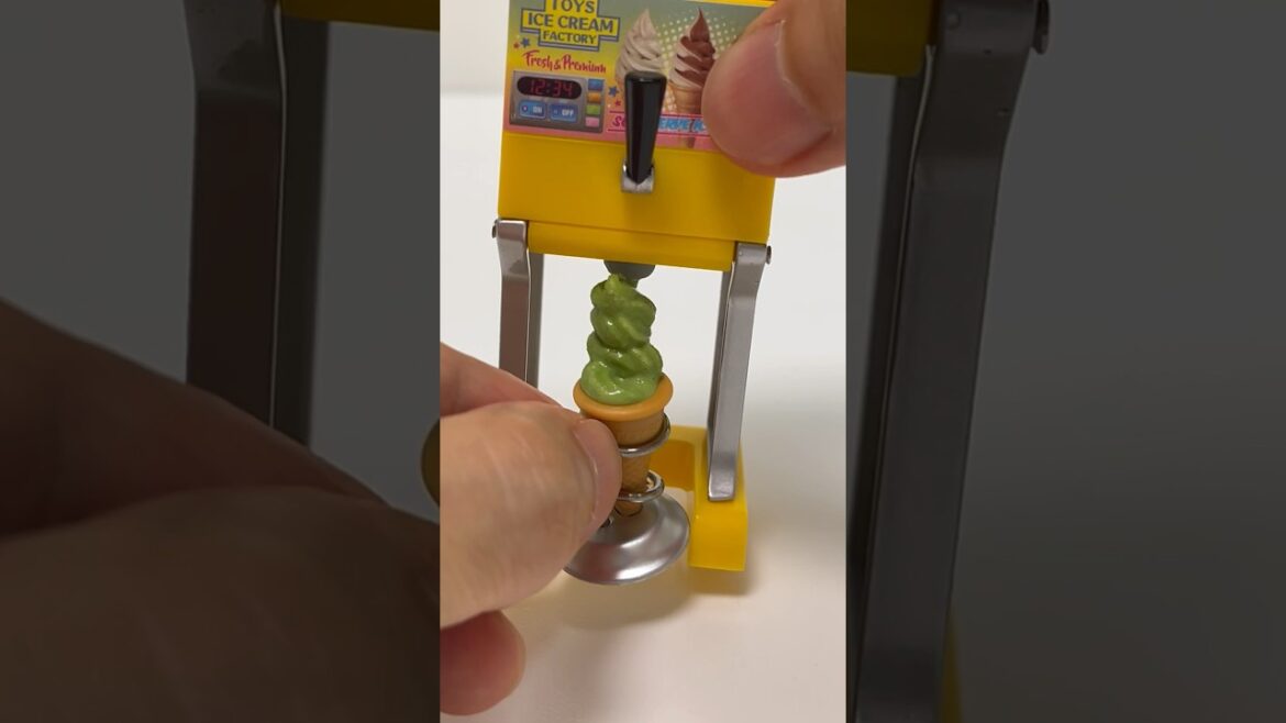 Miniature Edible Soft Serve Ice Cream Machine Gacha Capsule Toy Matcha Soft Serve #shorts