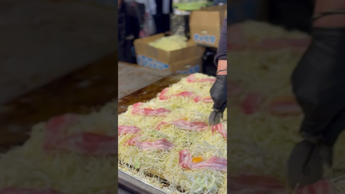 Streetfood in Japan #satisfying #streetfood #japan #foodlover