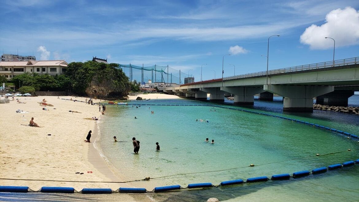 VR: A diffrent beach you might expect -Naha Beach