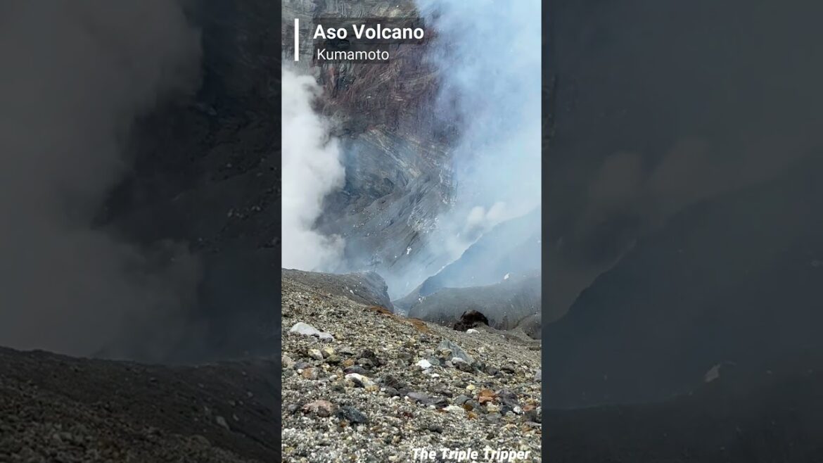 “Aso Volcano Crater_阿蘇火山火口” Aso/Kumamoto/Japan Trip-Log #Shorts #熊本 #阿蘇 "Aso Volcano Crater_阿蘇火山火口" Aso/Kumamoto/Japan Trip-Log #Shorts #熊本 #阿蘇