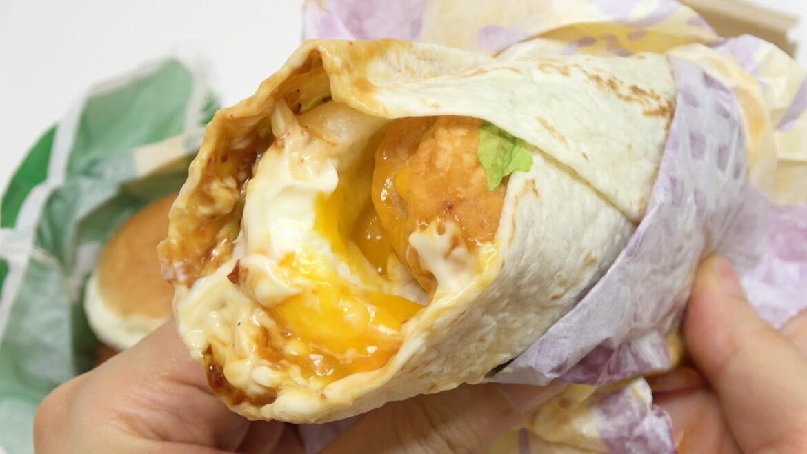 KFC Tsukimi Burger and Tsukimi Twister Moon Viewing Day KFC Tsukimi Burger and Tsukimi Twister Moon Viewing Day