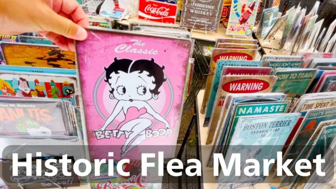 Tenjin-ichi Antique & Vintage Flea Market Feels Medieval