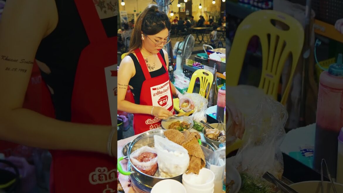 Amazing Mix Dry Noodles | Laos Food | Laos🇱🇦 | Savannakhet #shorts Amazing Mix Dry Noodles | Laos Food | Laos🇱🇦 | Savannakhet #shorts