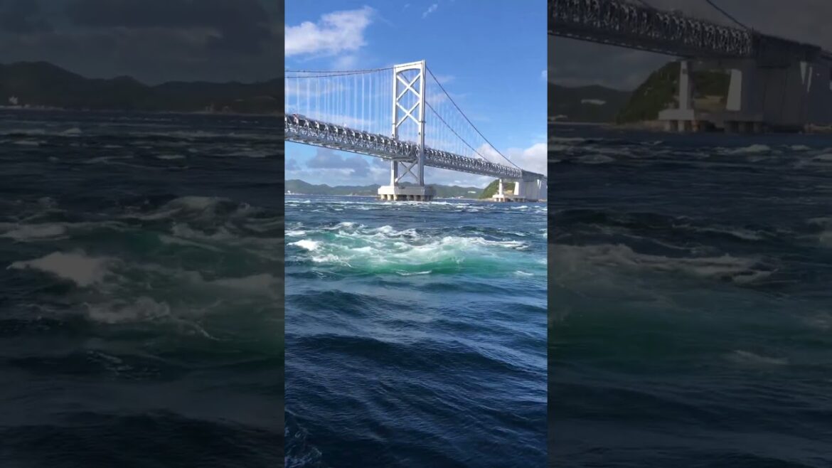 【Kobe】Must-See Tourist Attraction - Whirlpools Cruise