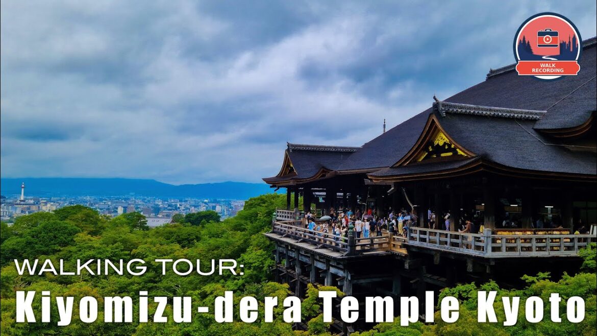 Rainy Day Walk to Kiyomizu Temple (清水寺) | Kyoto Walking Tour