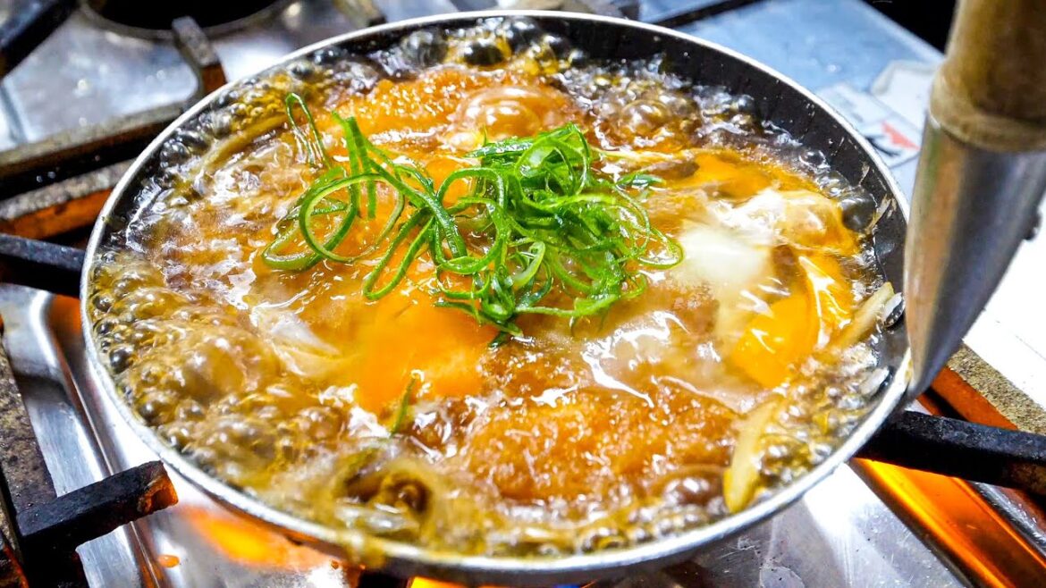 福岡）止まらないカツ丼ラッシュ！常連おじいちゃん達が溺愛するカツ丼が美味すぎた！福岡のうどん屋５選。