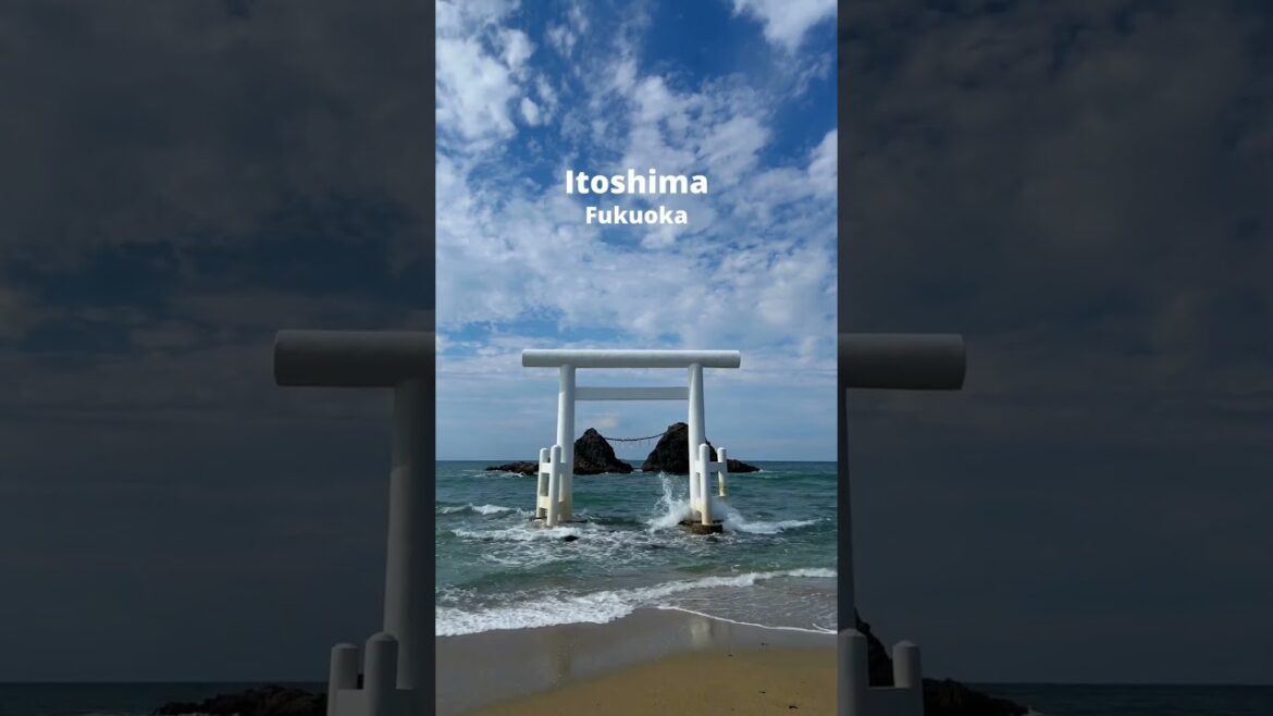 Itoshima’s Sakurai Futamigaura Couple Stones #fukuoka Itoshima's Sakurai Futamigaura Couple Stones #fukuoka