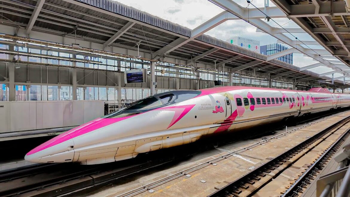 【キティちゃん】ハローキティ新幹線 500系 〔新大阪-博多〕