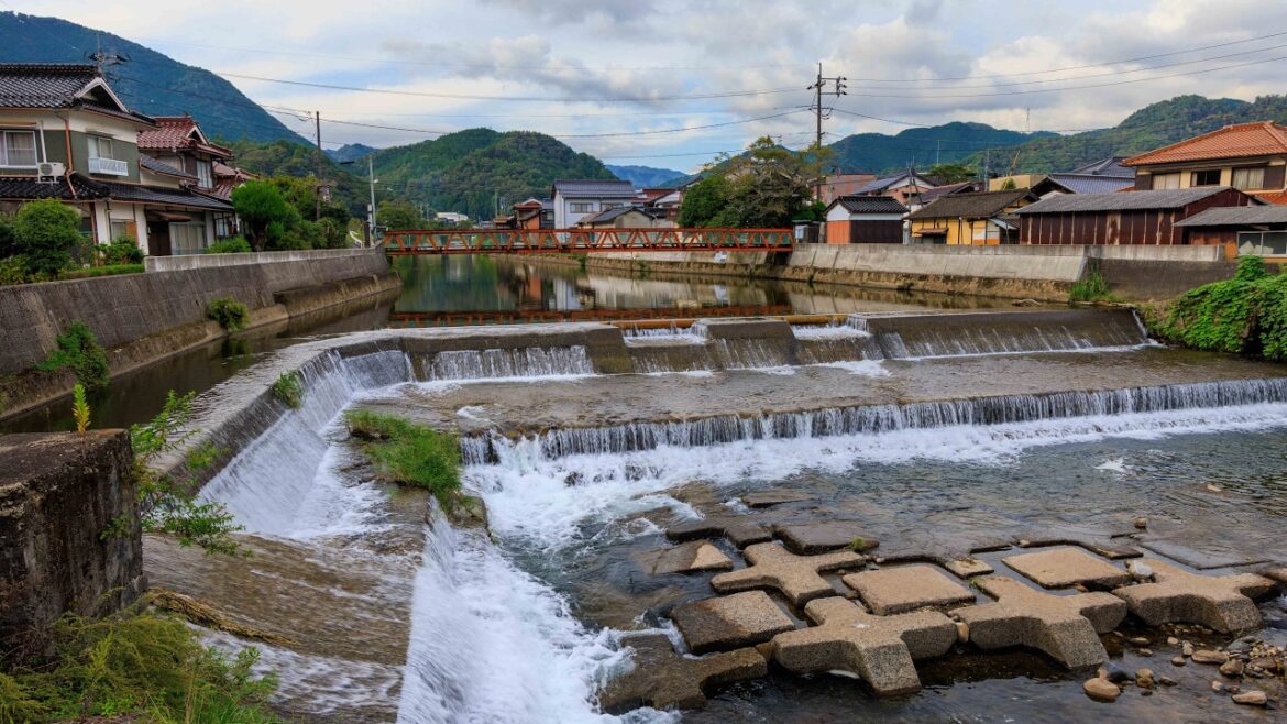 Sunset Walk on the Old Road through Ohara | Okayama, Japan 4K Dusk Ambience