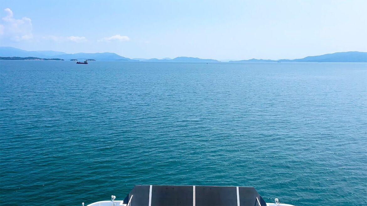 ASMR【旅に出たくなる動画】フェリーから眺める瀬戸内 さざなみ 自然 環境音 | Relax and listen to the sounds of waves and nature| 4K ASMR【旅に出たくなる動画】フェリーから眺める瀬戸内 さざなみ 自然 環境音 | Relax and listen to the sounds of waves and nature| 4K