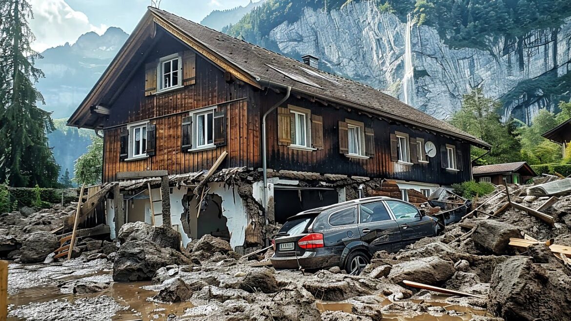 SWITZERLAND - A VILLAGE DESTROYED BY INUNDATIONS - FATAL DISASTER IN SWITZERLAND