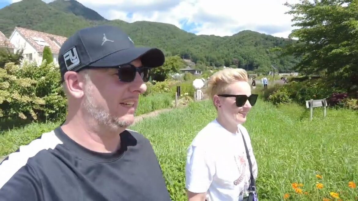 Menno & Sandra's Japan adventures 2024: Deel 8 - Mount Fuji Tour