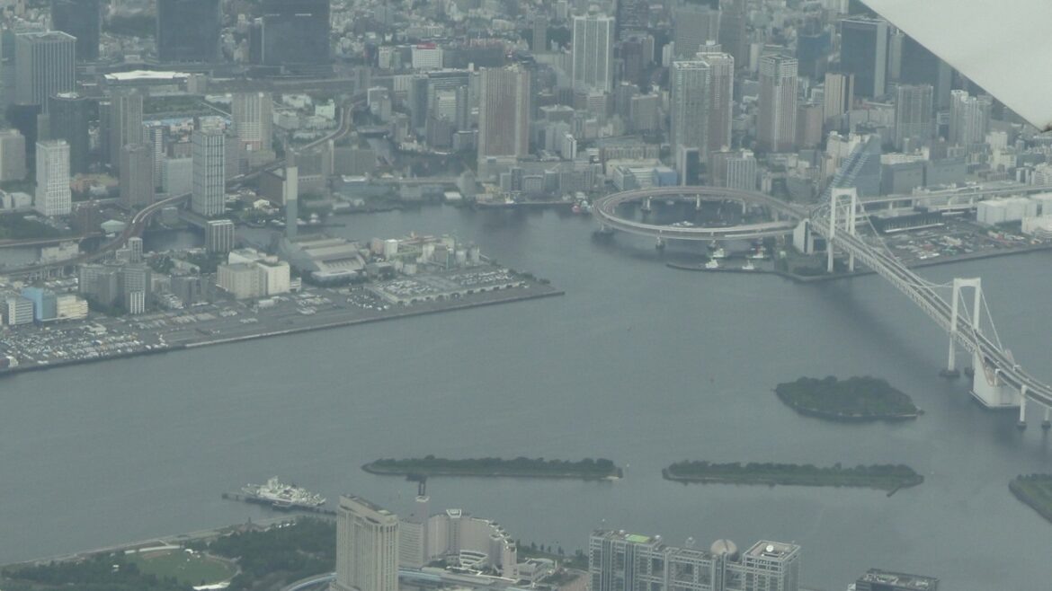 THE SIGHT OF JAPAN 1/2 : Flight onboard ANA B 767-381ER JA618A from Tokyo (HND) to Tottori (TTJ) THE SIGHT OF JAPAN 1/2 : Flight onboard ANA B 767-381ER JA618A from Tokyo (HND) to Tottori (TTJ)