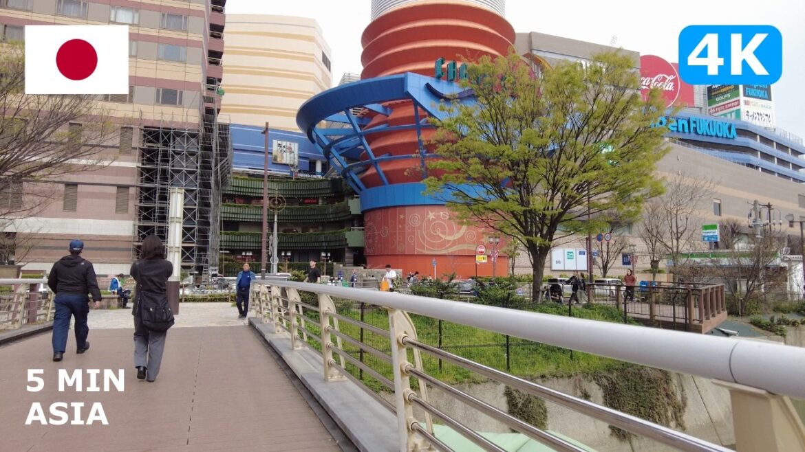 🇯🇵 Japan - Fukuoka: 5 Minutes Walking Tour - 4K
