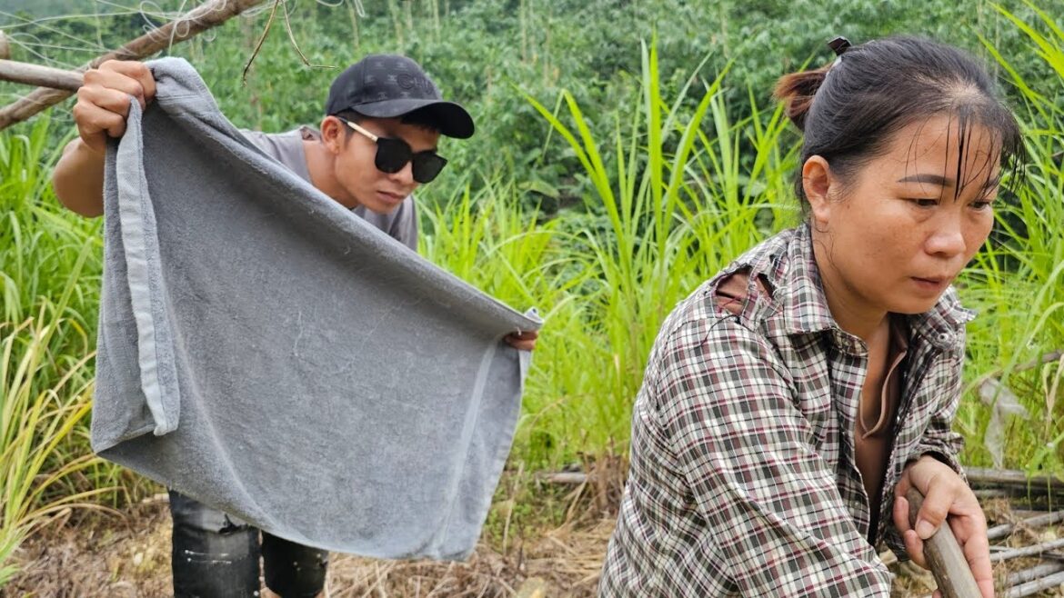 The bad guys keep causing harm. So does Xabi know that the single mother is in danger? ly tu tay The bad guys keep causing harm. So does Xabi know that the single mother is in danger? ly tu tay