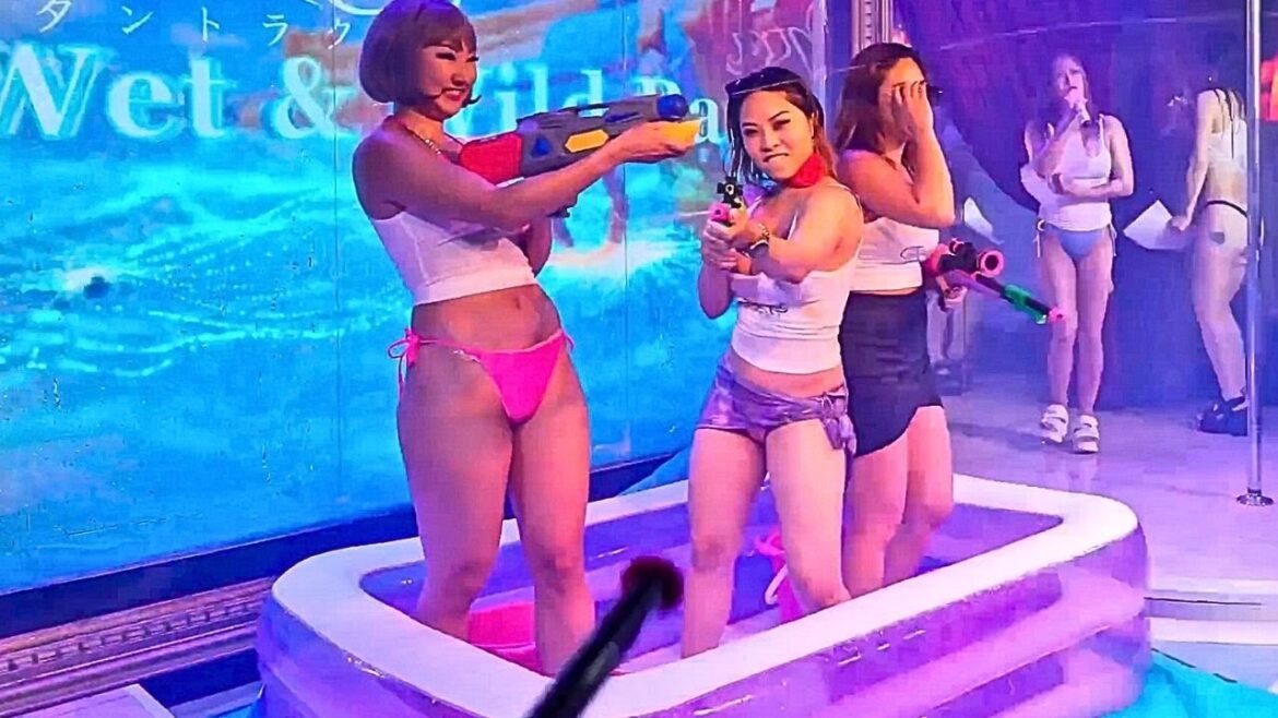 Uncover Tokyo’s Most Thrilling Nightlife Hotspot Uncover Tokyo's Most Thrilling Nightlife Hotspot