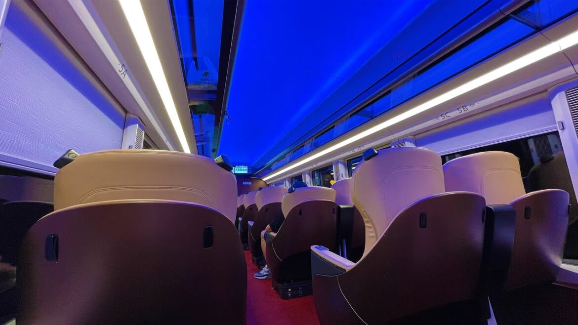 Experience the Ultimate Comfort: Hinotori Express Premium Seat from Nagoya to Osaka Experience the Ultimate Comfort: Hinotori Express Premium Seat from Nagoya to Osaka