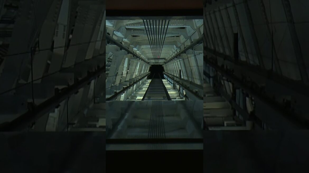 【TOKYO SKYTREE】see-through elevator