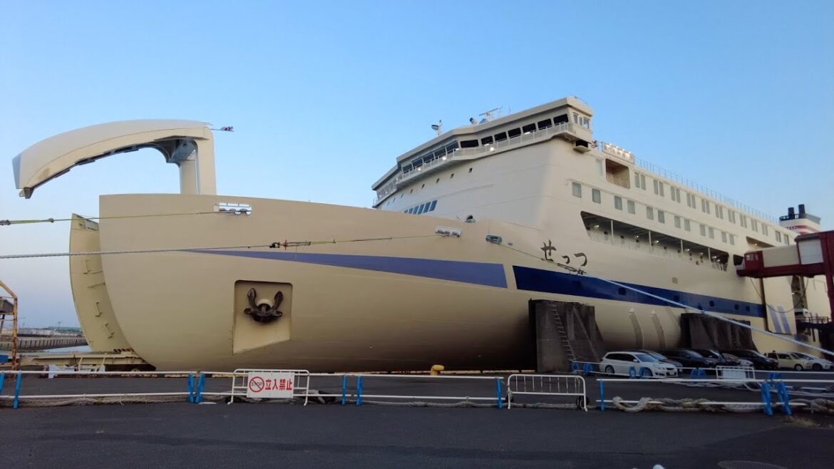 阪九フェリーせっつ乗船 個室デラックスシングルで過ごす船旅 新門司→神戸 阪九フェリーせっつ乗船 個室デラックスシングルで過ごす船旅 新門司→神戸