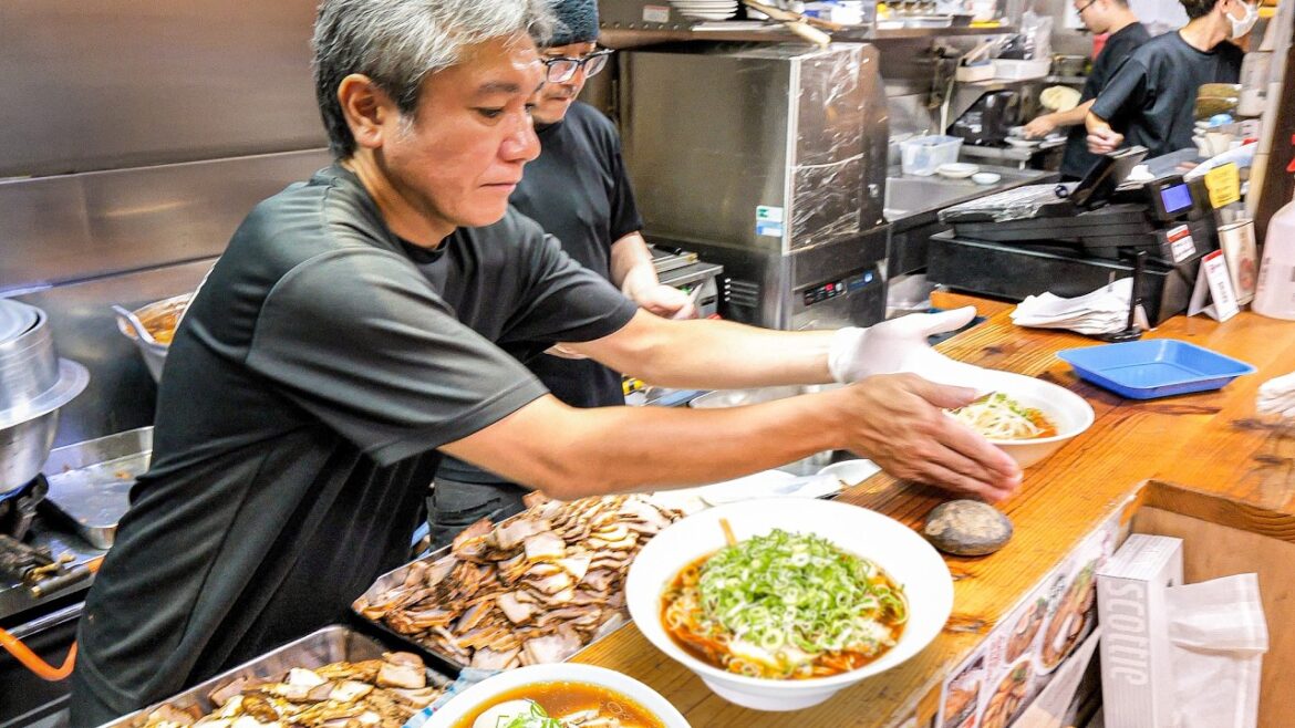 【岡山】祖父→母→子へと受け継がれる伝統中華そば。元祖岡山ラーメンと言われる「冨士屋」の1日に密着 第10話|岡山市「中華そば 冨士屋」 【岡山】祖父→母→子へと受け継がれる伝統中華そば。元祖岡山ラーメンと言われる「冨士屋」の1日に密着 第10話|岡山市「中華そば 冨士屋」