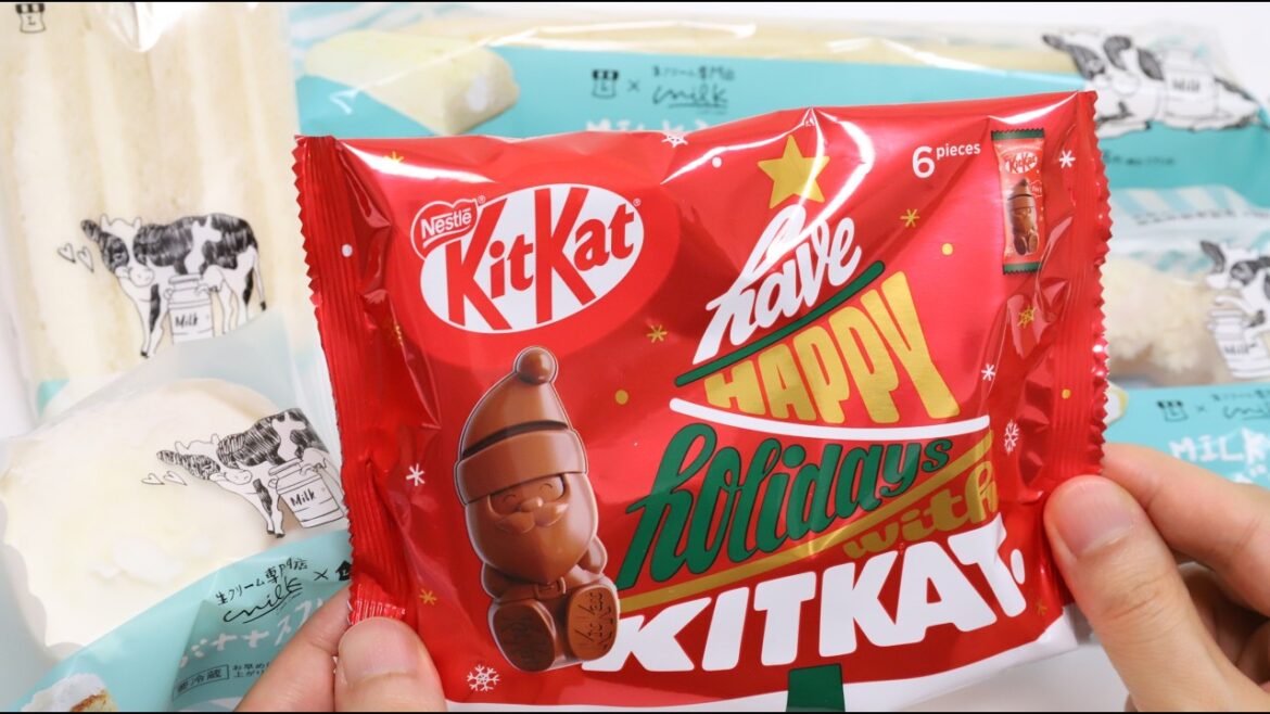Weekly Convenience Store Foods Milk Cream Sweets and KitKat Santa Lawson Weekly Convenience Store Foods Milk Cream Sweets and KitKat Santa Lawson