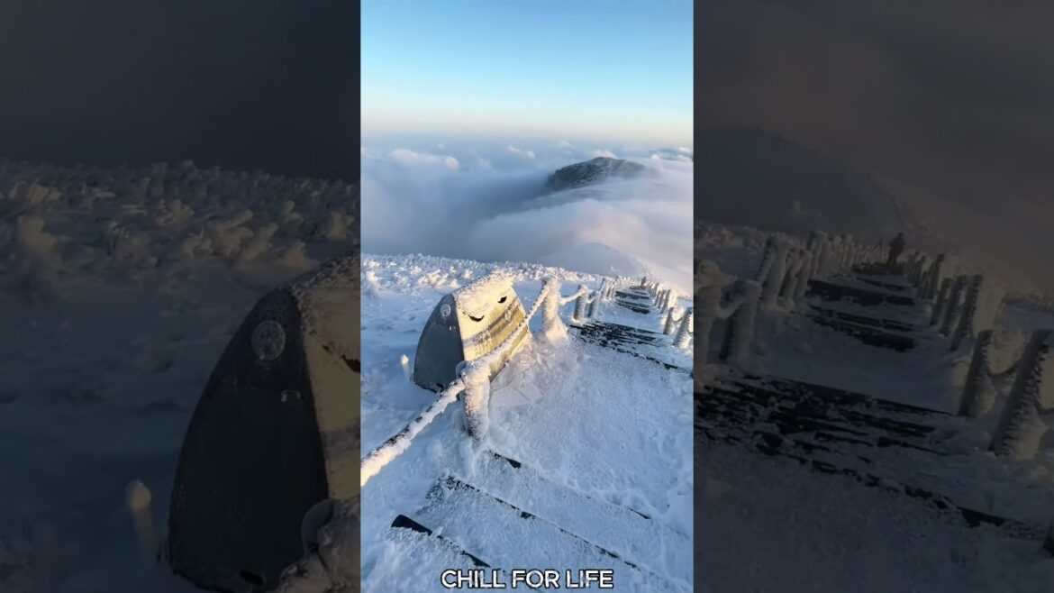 Places On Earth That Don’t Feel Real in Japan, China and Montana #travel #nature #adventure Places On Earth That Don't Feel Real in Japan, China and Montana #travel #nature #adventure