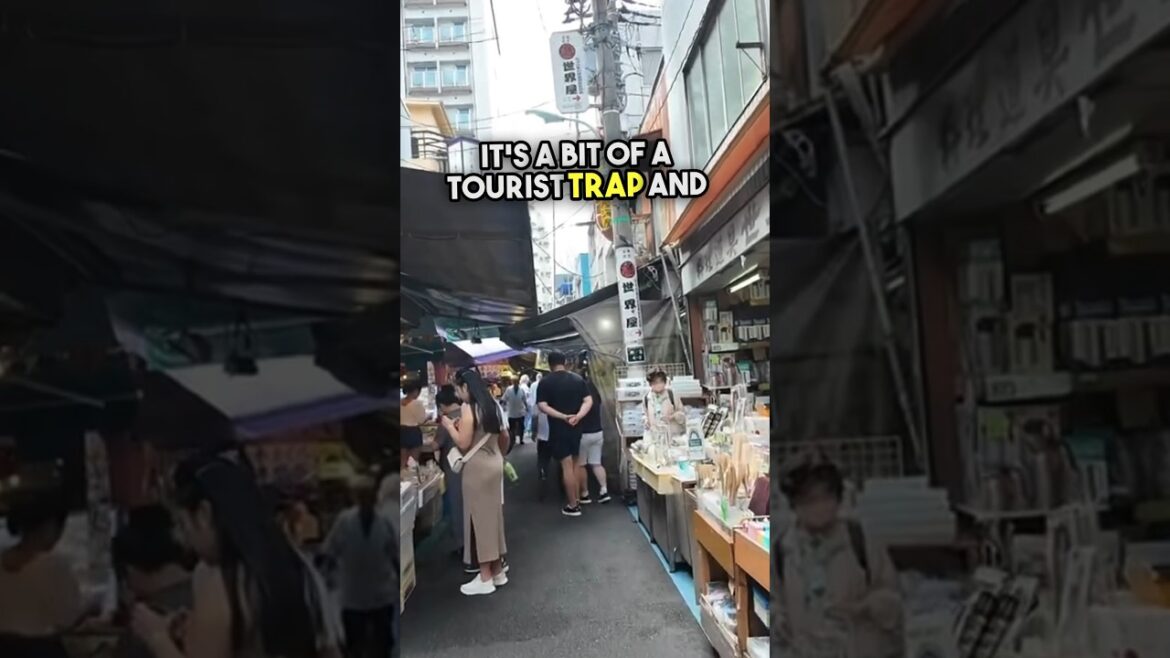Have Tourists RUINED Tsukiji Fish Market? #tokyo #japan #japanesefood #japantravel #foodie #tsukiji