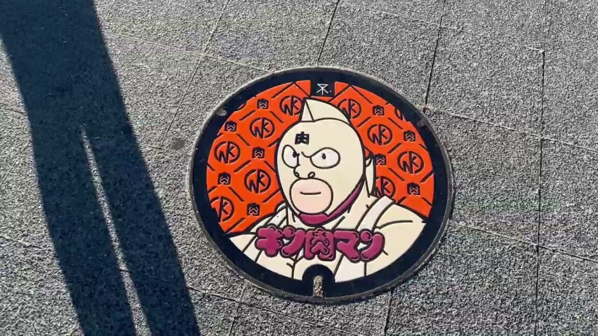 Osaka MANHOLE Cover Hunt | All over Japan Osaka MANHOLE Cover Hunt | All over Japan