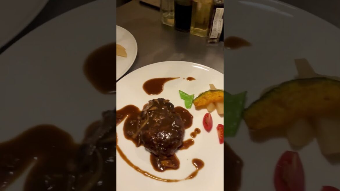 【函館】ハンバ━━━━━━━━━━━━━━━グ！！！#Shorts #cooking #food #函館