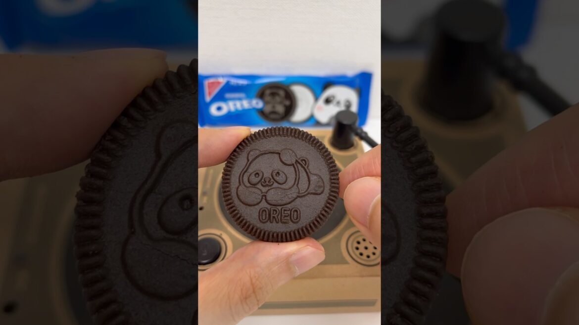 Panda Oreo with Oreo Music Box Lie Down Panda #shorts