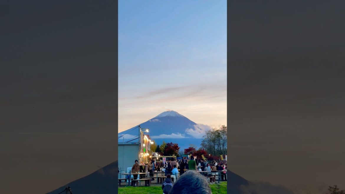 #goldenhour #fujiview #matsuri #japanesefestival