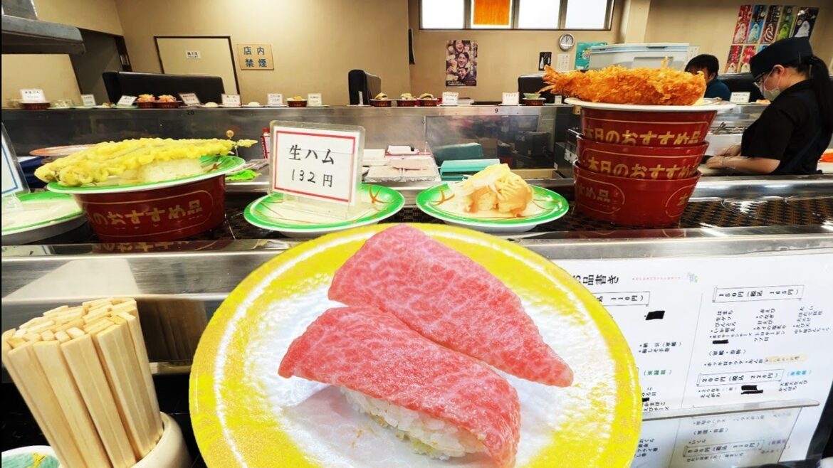 Fatty tuna and bluefin tuna are delicious| Conveyor Belt Sushi Restaurant in japan |"Izutsuya"