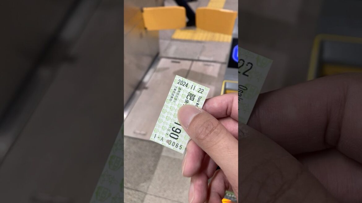 Passing Ticket Gate (Single Trip, Exit Transfer) - #Osaka #Metro, #Japan (Umeda Stn) #大阪メトロ #shorts