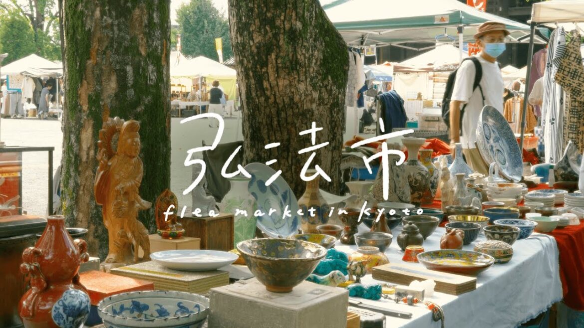 世界遺産・東寺の弘法市で、のんびり骨董・古道具探し|京都の老舗お蕎麦屋さん|今春オープンのフレグランスショップへ 世界遺産・東寺の弘法市で、のんびり骨董・古道具探し|京都の老舗お蕎麦屋さん|今春オープンのフレグランスショップへ