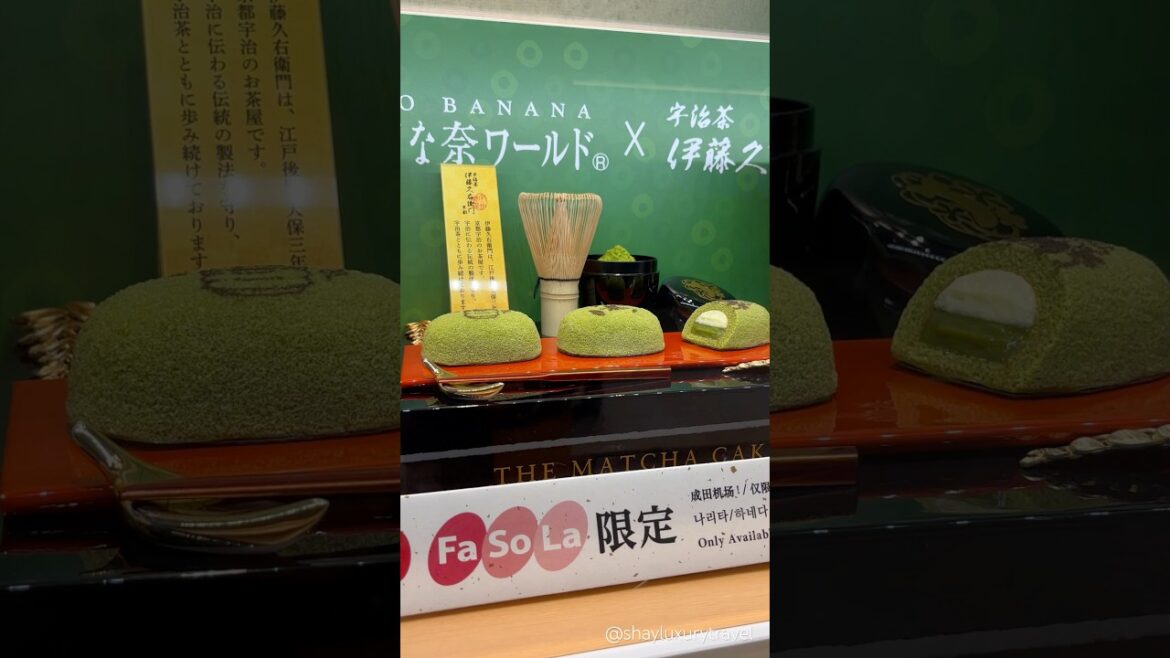 All I want for Christmas is You Tokyo Banana Matcha Cake! 🤤 Japanese Desserts the best! #matchacake All I want for Christmas is You Tokyo Banana Matcha Cake! 🤤 Japanese Desserts the best! #matchacake