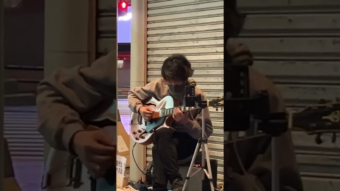 As Osaka Sleeps: A Guitarist’s Haunting Melodies 4K Walking Tour