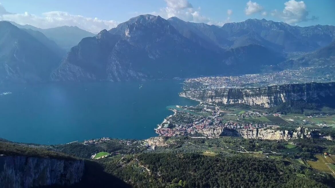 Chiesetta Gruppo Alpini Nago
