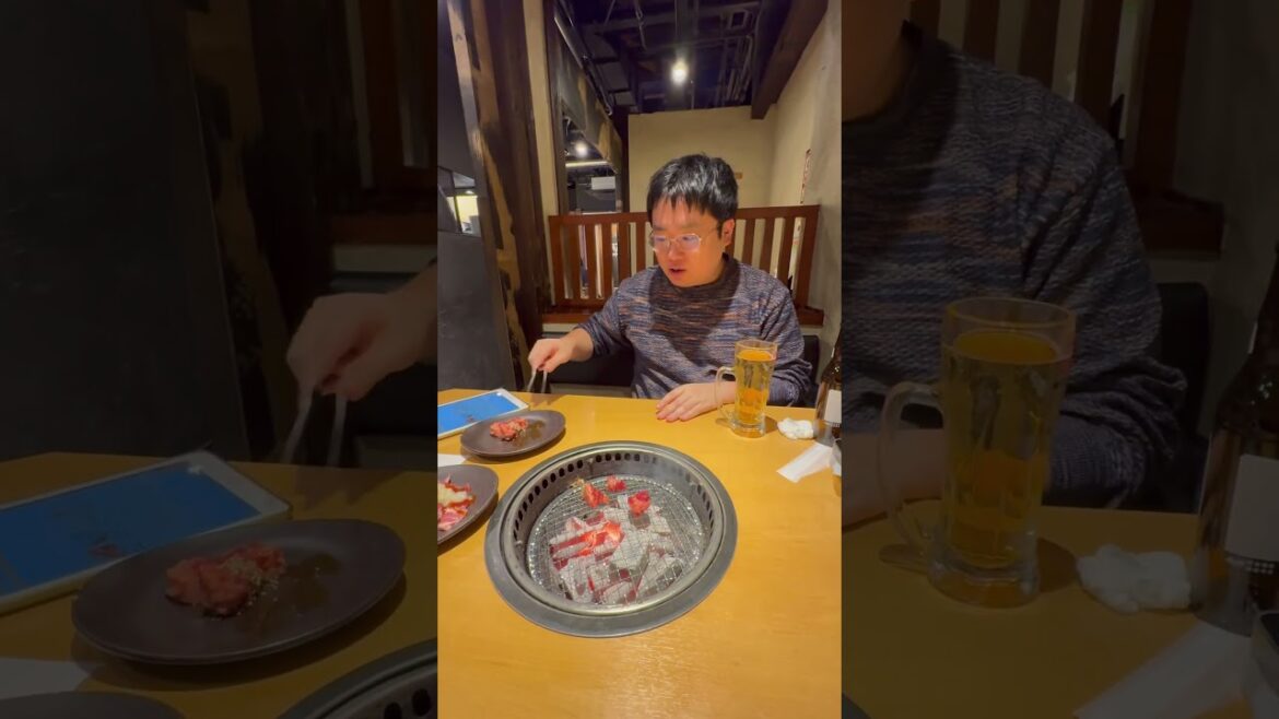 Snow in Otaru #voyagevibe #japanesefood #otaru #japantravel